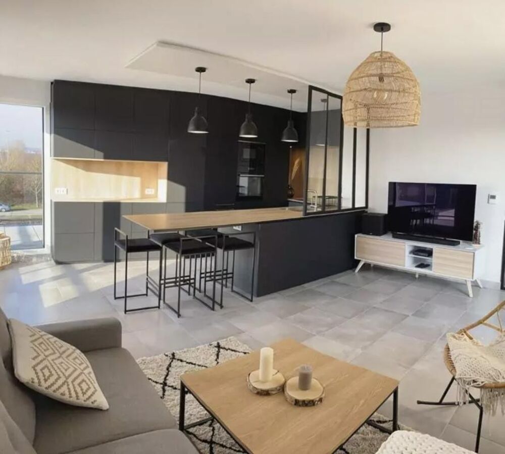 4 PIECES EN DERNIER ETAGE AVEC TERRASSE