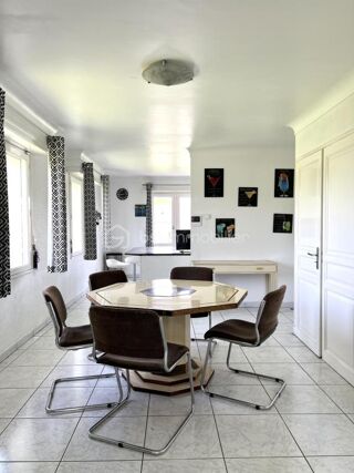  Maison � vendre 9 pi�ces 282 m�