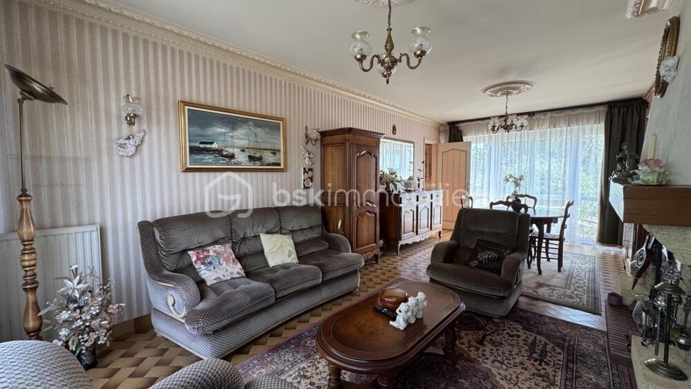 Maison 5 pièces 114 m² · à Chartres de Bretagne · 114 m² · 330 000 €