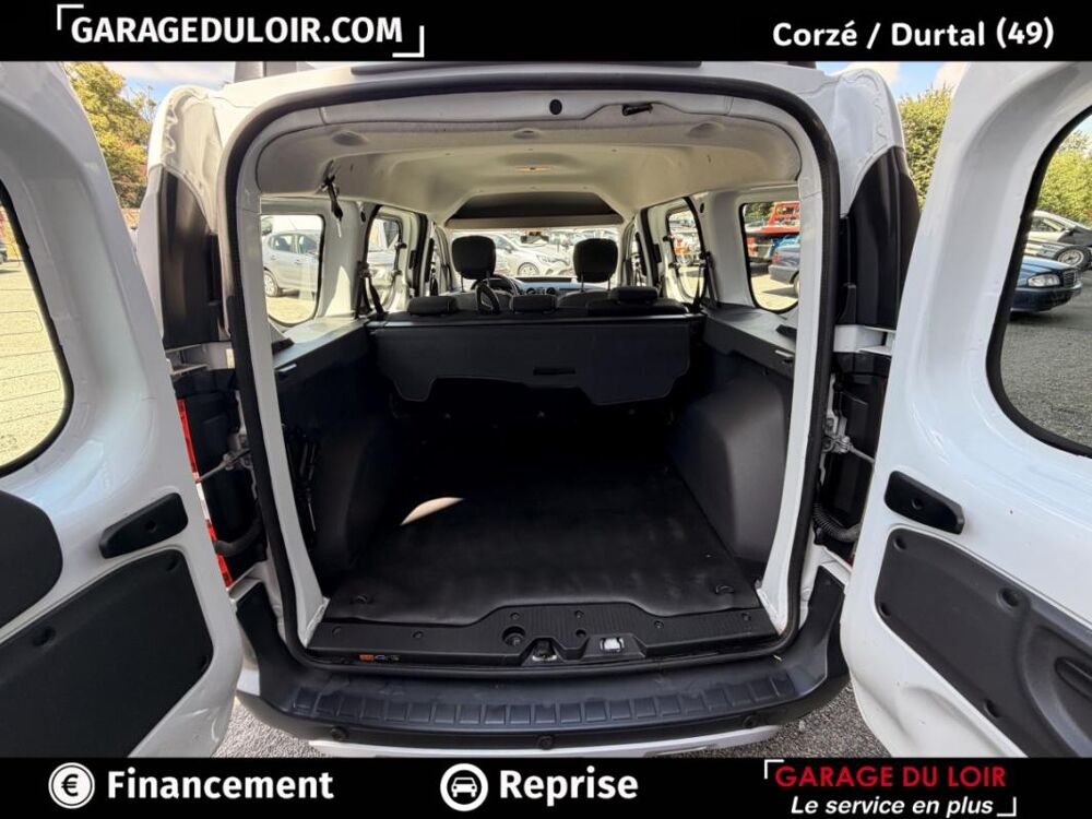 Dokker Stepway Blue dCi 95 2020 occasion 49140 Corz&eacute;