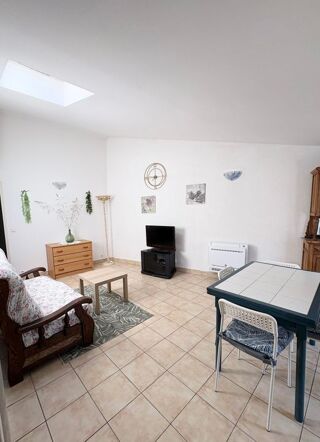  Appartement à louer 2 pièces 50 m²