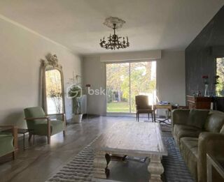  Maison � vendre 8 pi�ces 240 m�