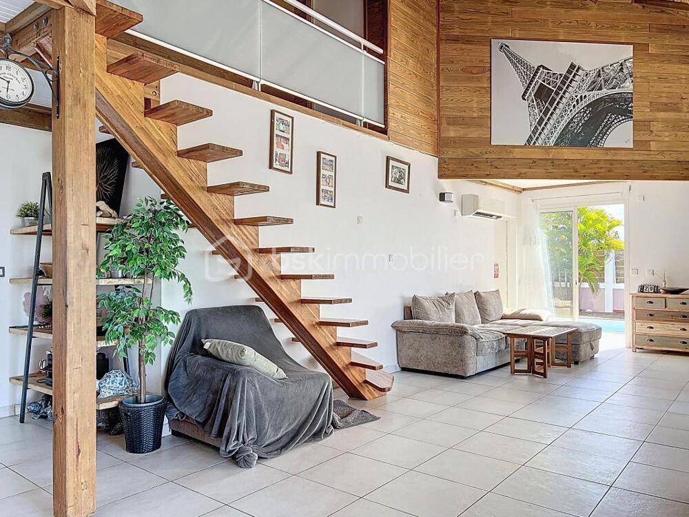 à vendre  Villa Sainte-Anne (97180)