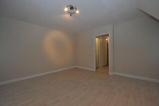  Appartement à louer 1 pièce 38 m²