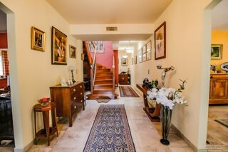 Villa à vendre 6 pièces 200 m²