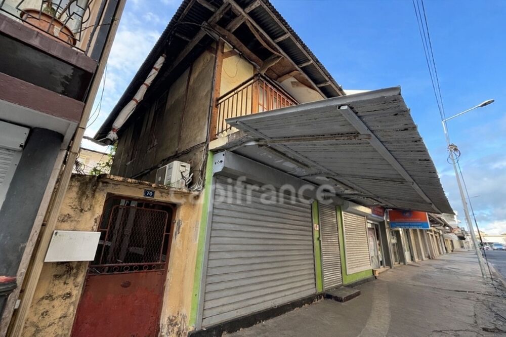 Vente Immeuble Appartement à vendre 5 pièces  (973) Cayenne
