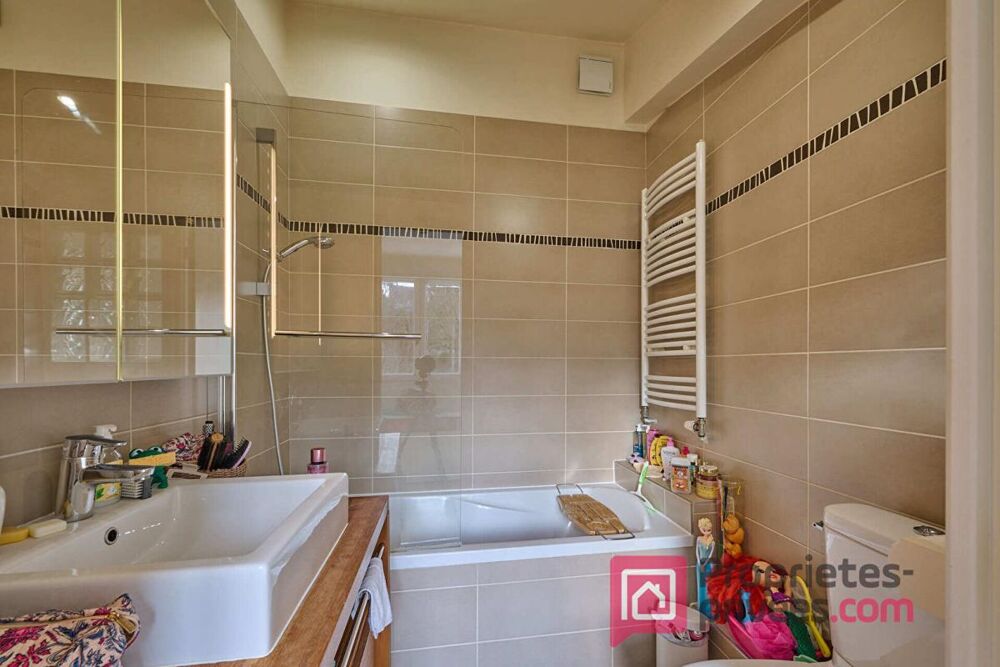 � vendre  Maison Vaucresson (92420)