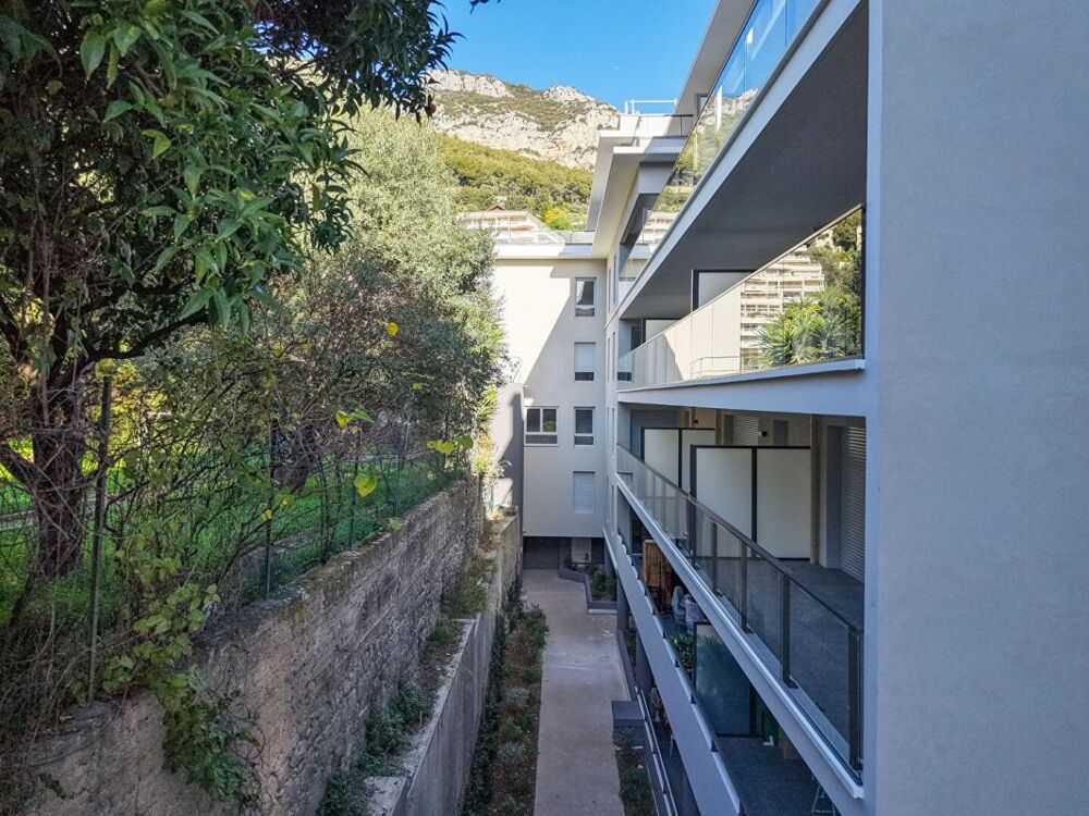 BEAUSOLEIL, AUX PORTES DE MONACO T2 AVEC TERRASSE