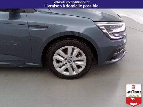 M&eacute;gane IV Berline E-Tech plug-in hybrid 160 Evolut 2023 occasion 10150 Lavau