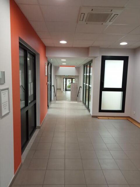   LACENAS - Local professionnel 