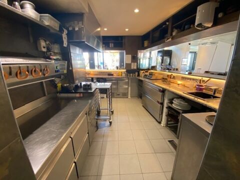 Restaurant en forte progression emplacement privil&eacute;gi&eacute; 470 000 euros 470000 06700 Saint laurent du var