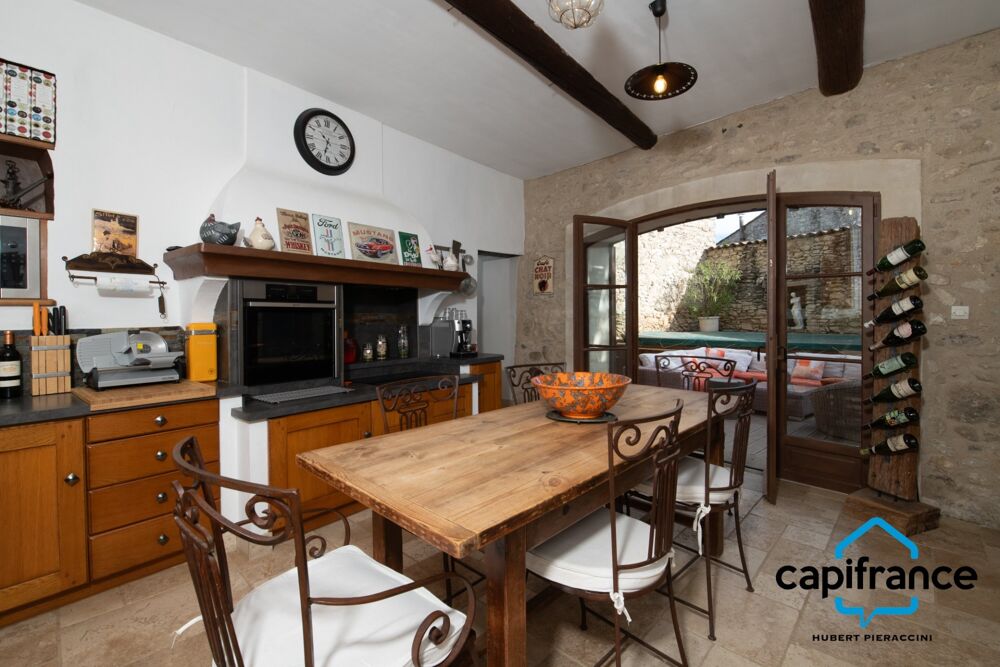 Vente Maison Magnifique Maison de Caractère, Proximité centre ville, calme, sans vis à vis, piscine, garage, annexe sur 462m2 de terrain Mallemort