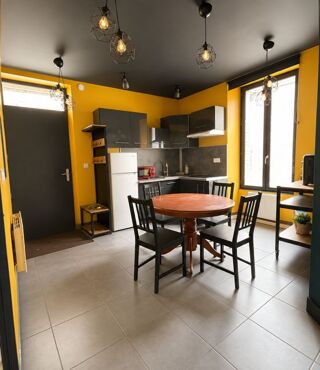  Appartement à louer 2 pièces 50 m²