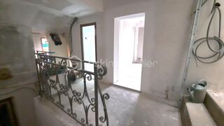  Immeuble à vendre 7 pièces 96 m²
