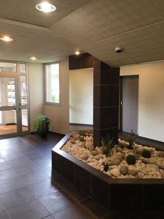 Appartement à louer 1 pièce 23 m²