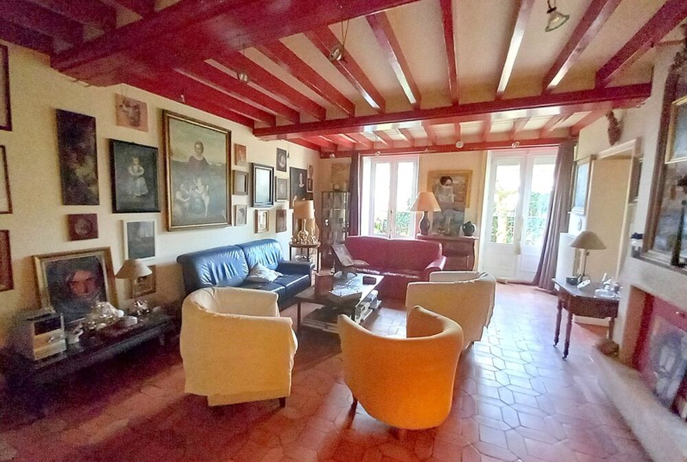 Maison 8 pièces 234 m² à Soulge sur Ouette