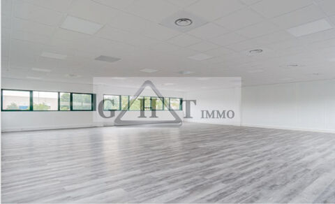   Entrepôt Bureaux A louer 