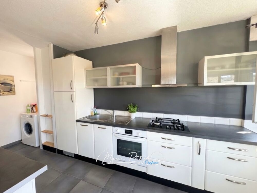 Appartement T4 de 83,87 m² à NANCY avec parking  À deux pas du Parc Sainte-Marie, de la Cité Judiciaire et de Nancy Thermal
