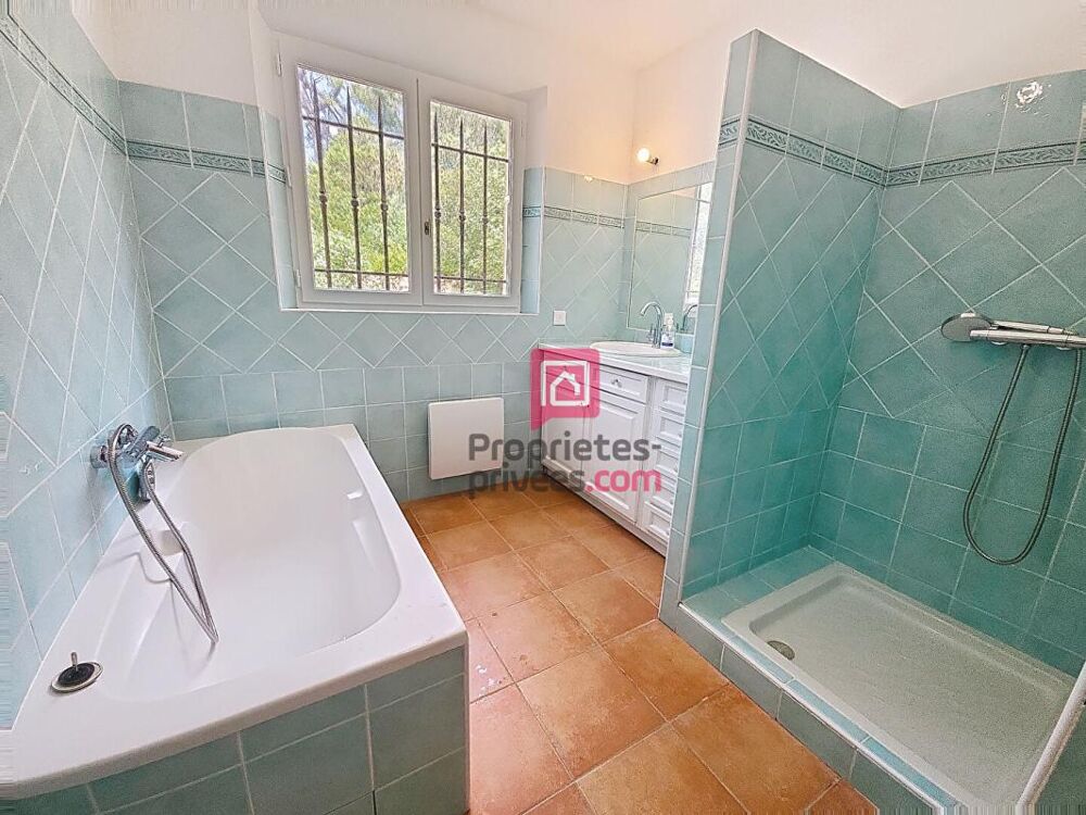  vendre  Villa Roquebrune-sur-Argens (83520)