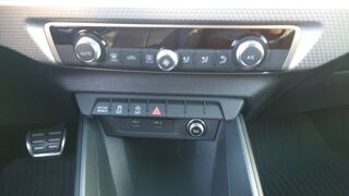 A1 1.5 TFSI 150 S-Tronic 7 S line - Automatique 2021 occasion 77230 Saint Mard