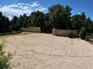  Terrain à vendre 767 m²