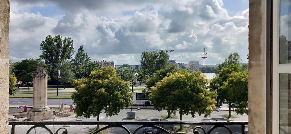 Location Appartement Appartement de 45m2 à louer sur Bordeaux Bordeaux