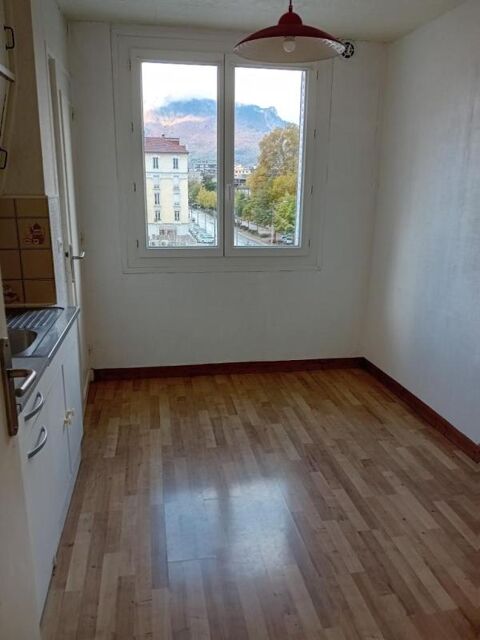  Appartement � louer 4 pi�ces 70 m�