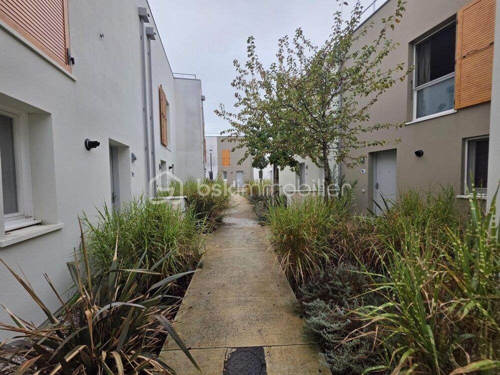 Vente Maison Charmante maison récente avec jardin et parking Eysines