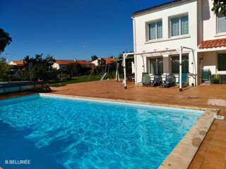  Maison à vendre 12 pièces 210 m²
