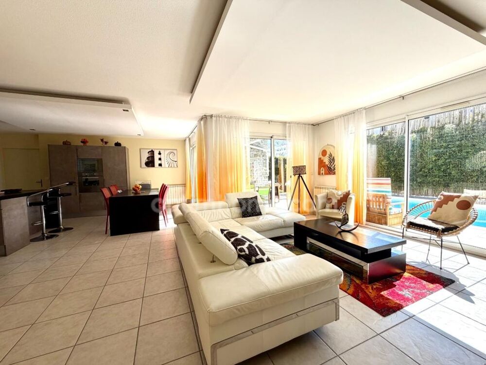 à vendre  Villa Le Grau-du-Roi (30240)