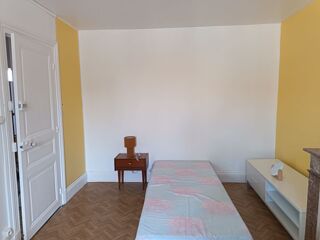  Appartement à louer 1 pièce 14 m²