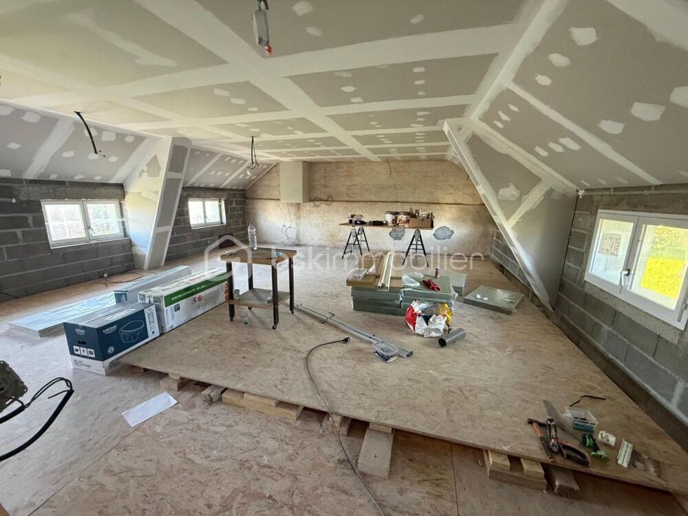 Maison familiale 8 pièces 312m²