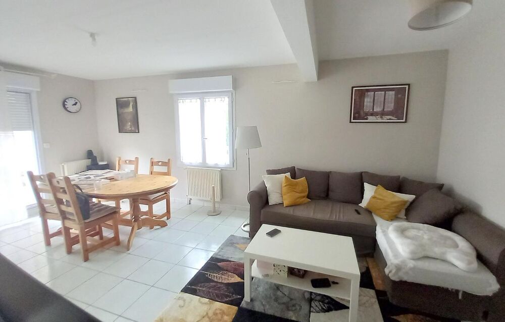 Location Appartement Appartement T3 70m² - 685€/mois CC Saint berthevin