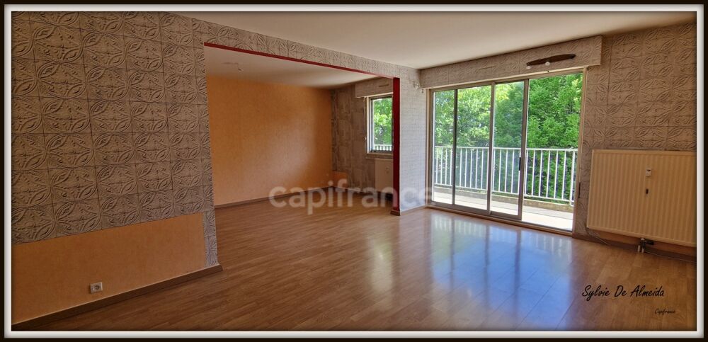 Vente Appartement Appartement à vendre 5 pièces MACON CHARNAY (71) 100 m², 3ch, 2 SDB, balcon, calme Macon