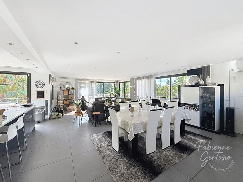 La Valette-du-Var ! Maison contemporaine de 240 m2 sur 2194 m2 de terrain