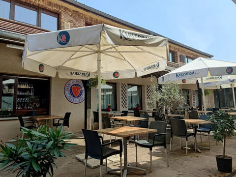   CHALIGNY - FONDS DE COMMERCE, Auberge de Maitre Marcel et 2 appartements 