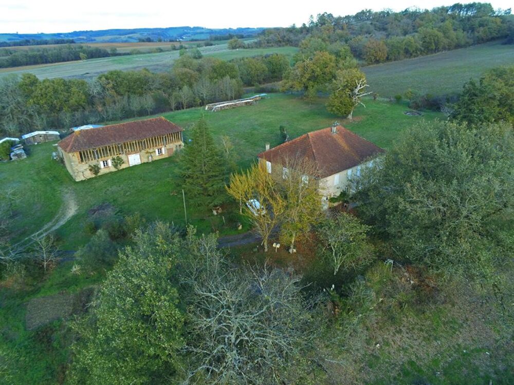 Vente Maison Maison gasconne de 160 m² sur 8900 m² avec vue sur les Pyrénées Mirande