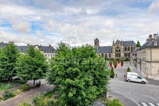  Maison � vendre 8 pi�ces 260 m�