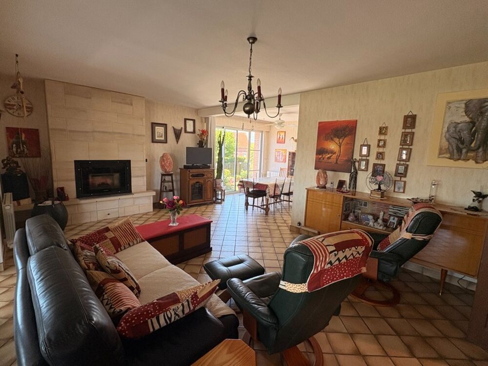Nouveauté et en exclusivité, Ennevelin, Grande maison familiale avec une magnifique vue sur la campagne