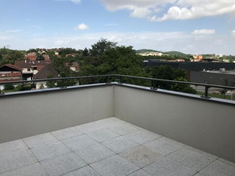  Appartement � louer 4 pi�ces 77 m�