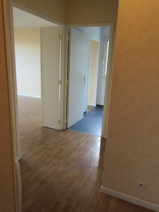  Appartement à louer 2 pièces 43 m²