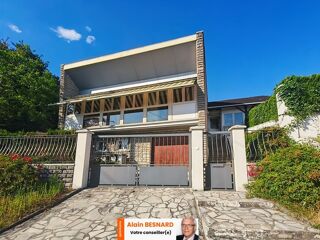  Maison  vendre 6 pices 122 m