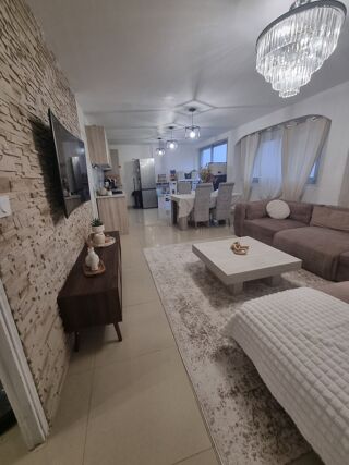  Appartement � vendre 3 pi�ces 78 m�