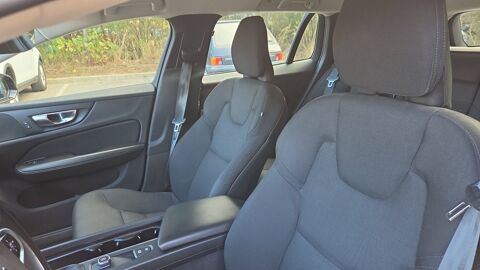 V60 2.0 D4 190 Geartronic8 Momentum - Automatique 2019 occasion 83310 Cogolin