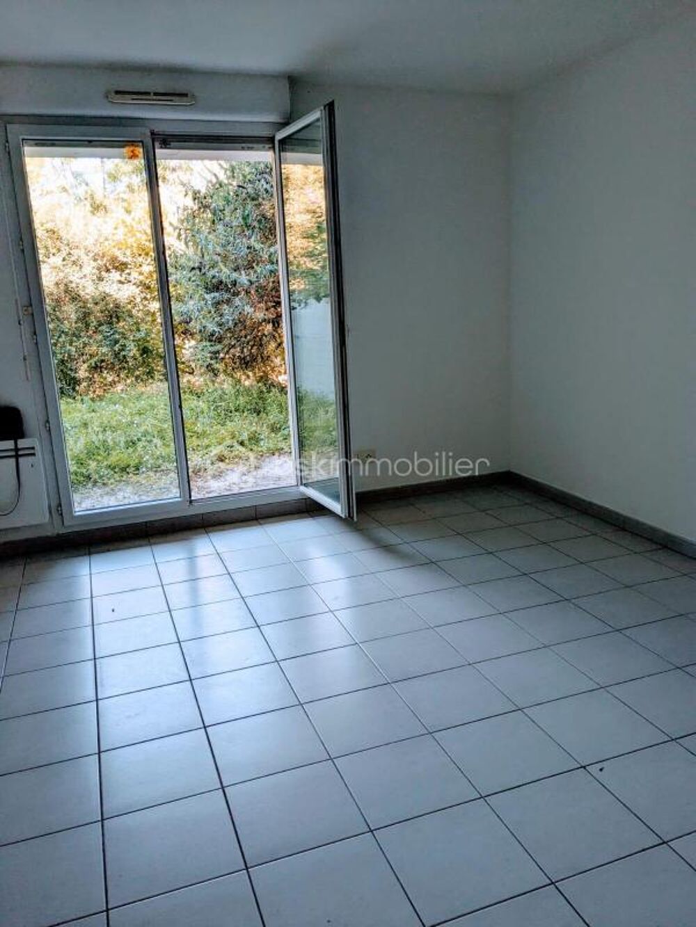 Résidence LA LOUVIERE - Appartement T2, 45,20m2 avec jardin privatif