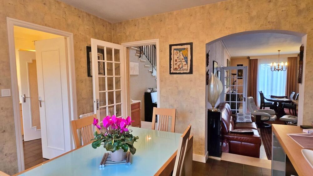 Vente Maison Grande maison Familiale avec Garage et Jardin - Proche Centre-bourg et Commodités Oradour sur glane