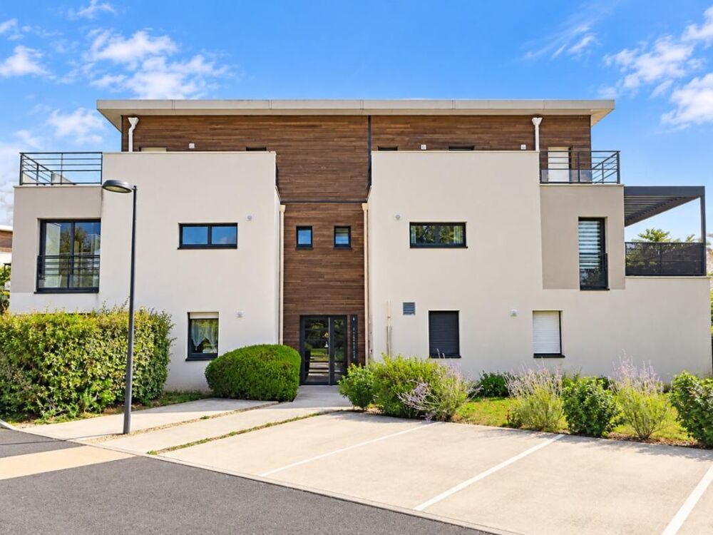 Location Appartement T2 avec terrasse et parking à SAUTRON Sautron