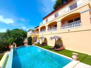  Villa � vendre 9 pi�ces 225 m�