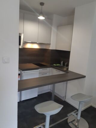  Appartement à louer 1 pièce 21 m²