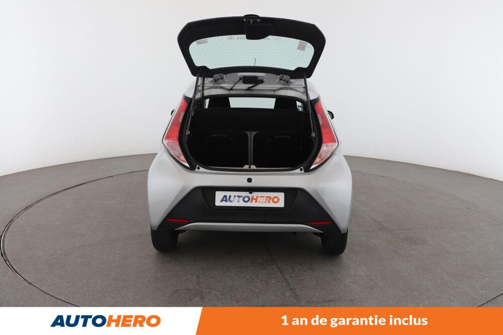 Aygo 1.0 VVT-i X-Play 5P 69 ch 2018 occasion 92130 Issy-les-Moulineaux